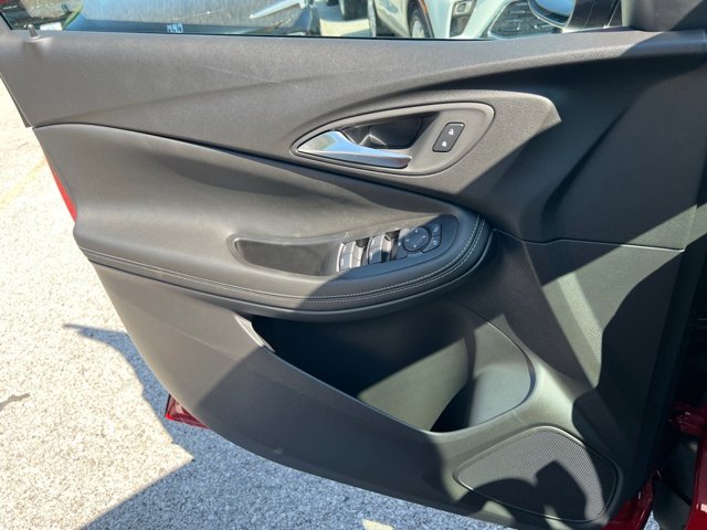 Vehicle image 13 of 24