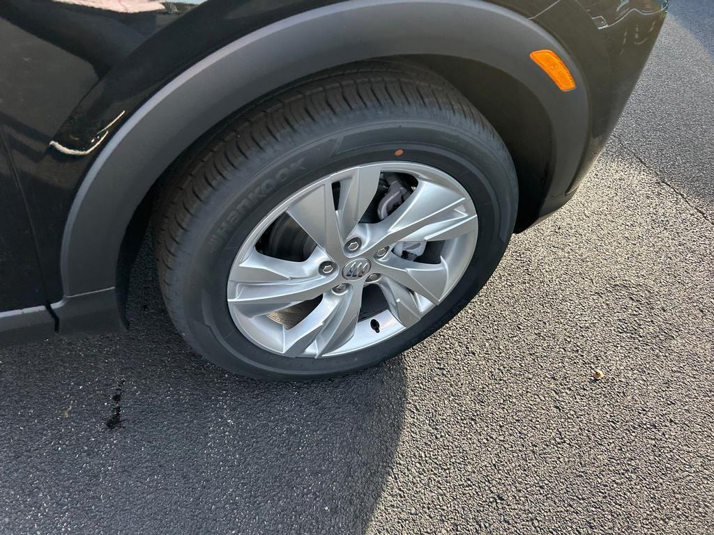 2026 Buick Encore GX Preferred Image 5 of 20