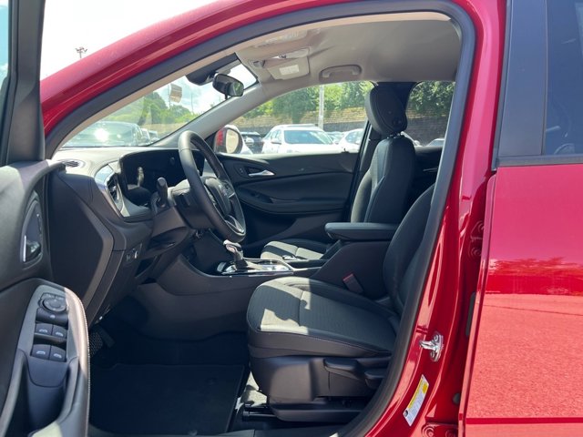 Vehicle image 9 of 25