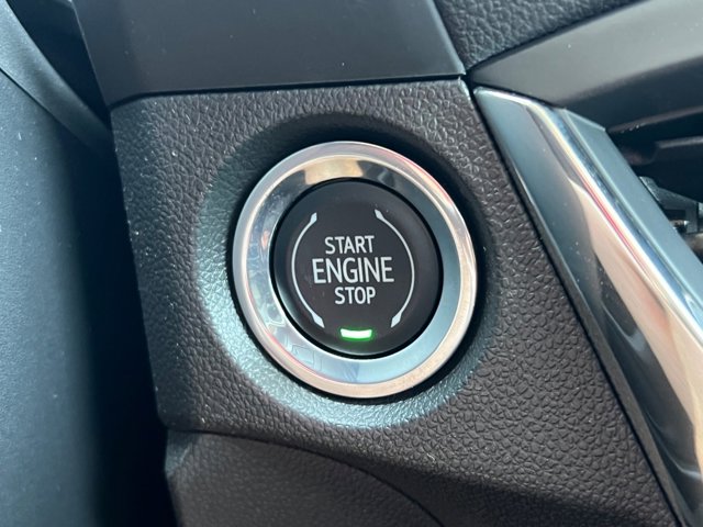 Vehicle image 20 of 25