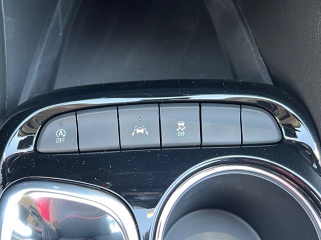 Vehicle image 18 of 25