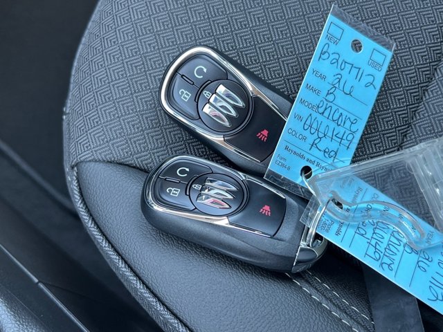 Vehicle image 16 of 25