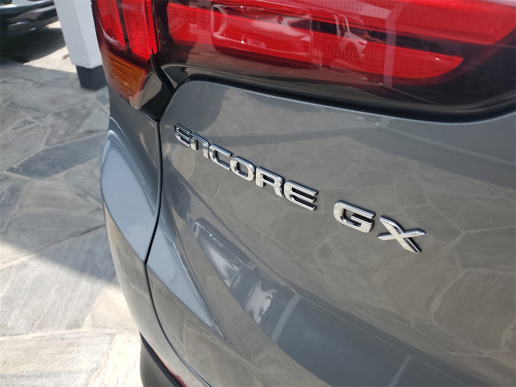 Vehicle image 6 of 15