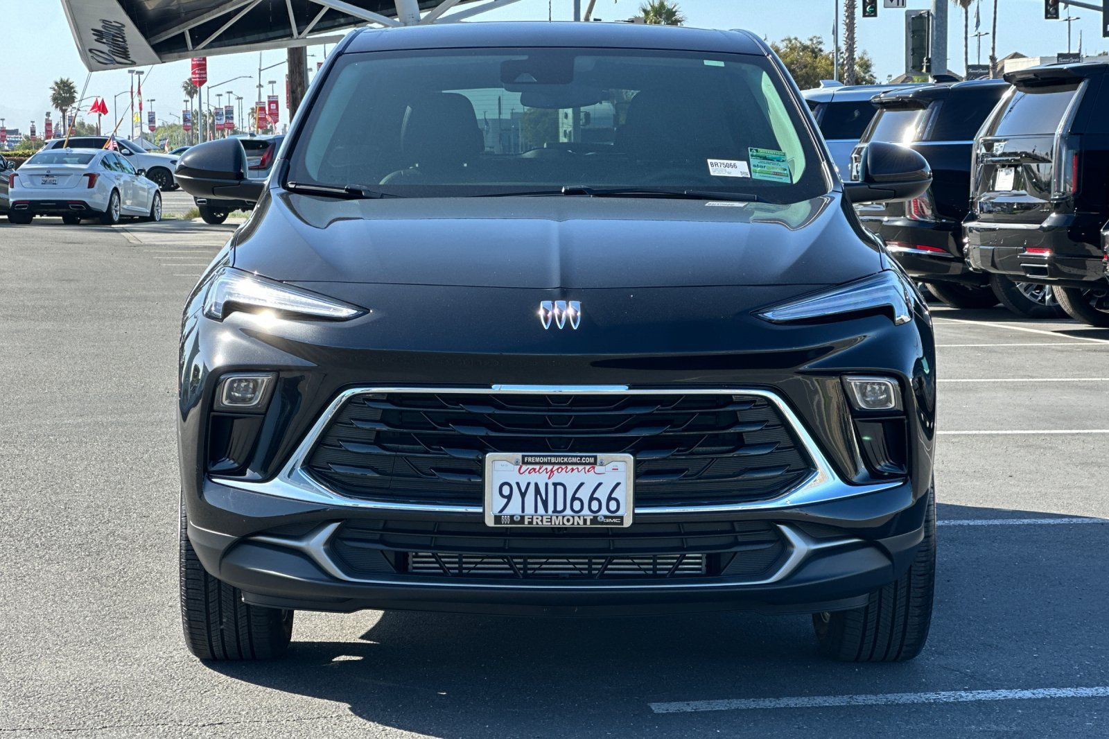 2026 Buick Encore GX Preferred Image 2 of 54