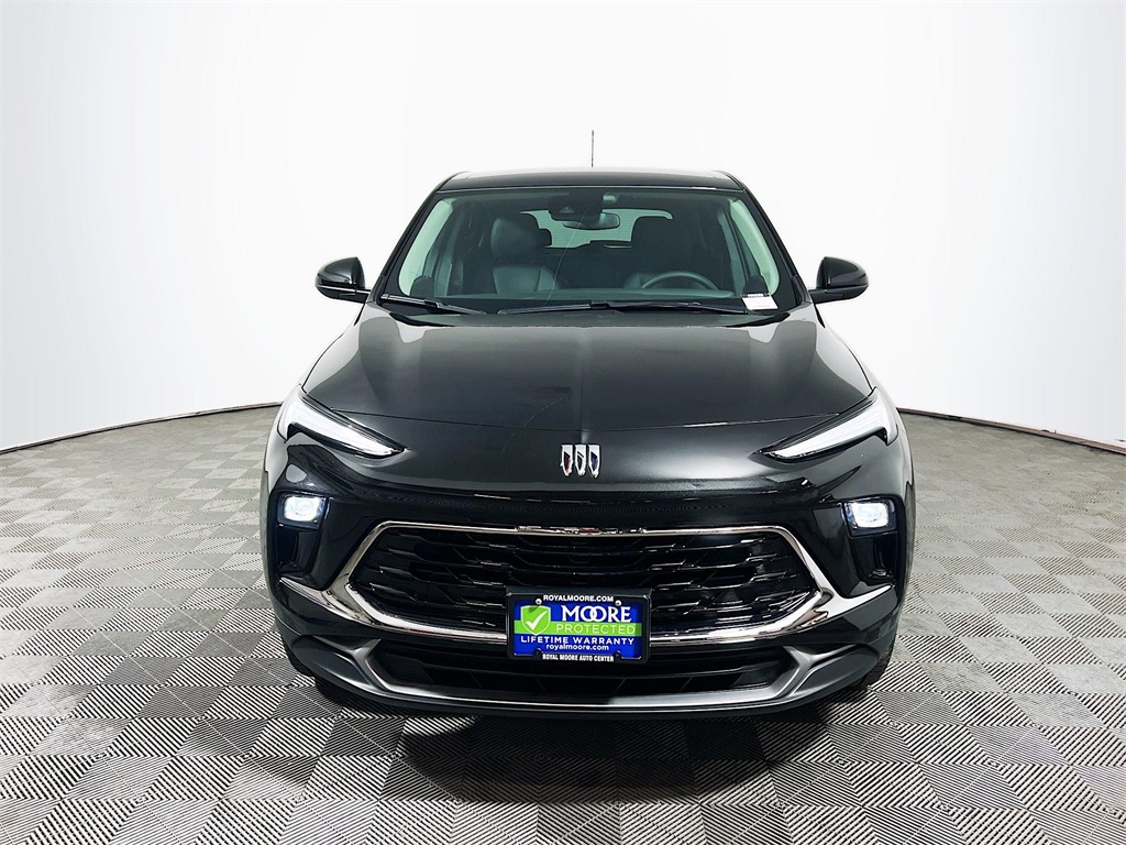 Vehicle image 2 of 31
