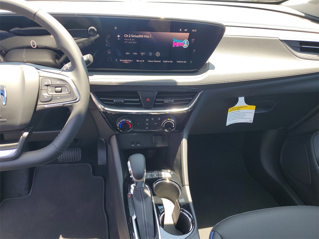 Vehicle image 13 of 22