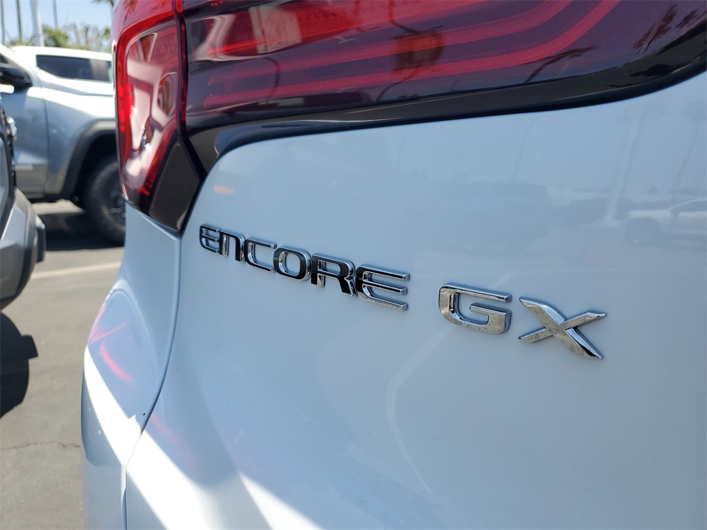 Vehicle image 21 of 22