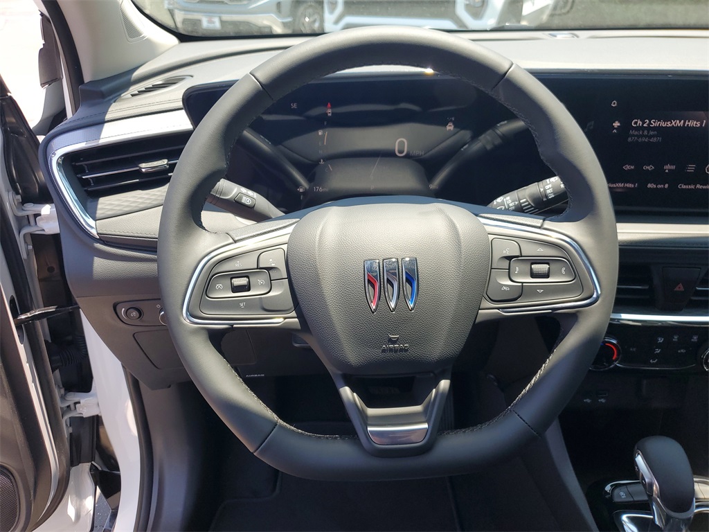 Vehicle image 14 of 22