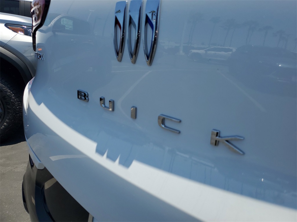 Vehicle image 20 of 22