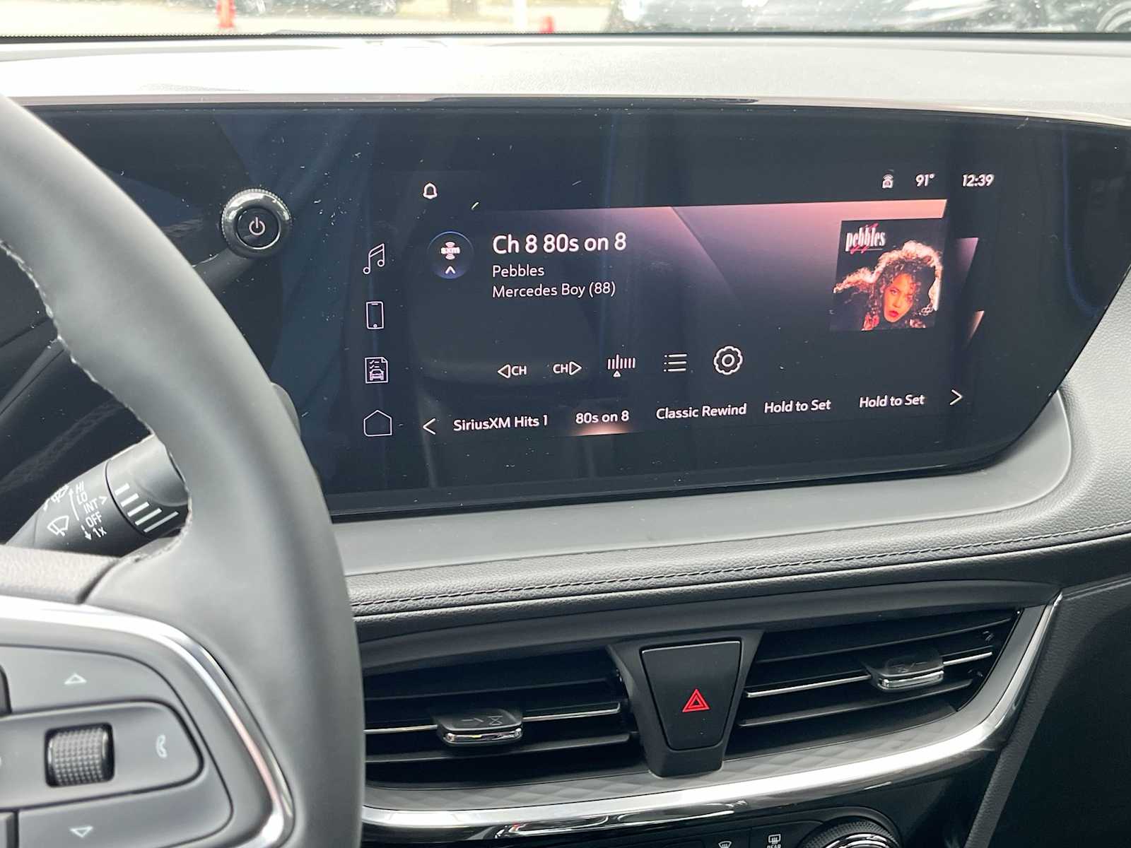 2026 Buick Encore GX Sport Touring Image 16 of 24