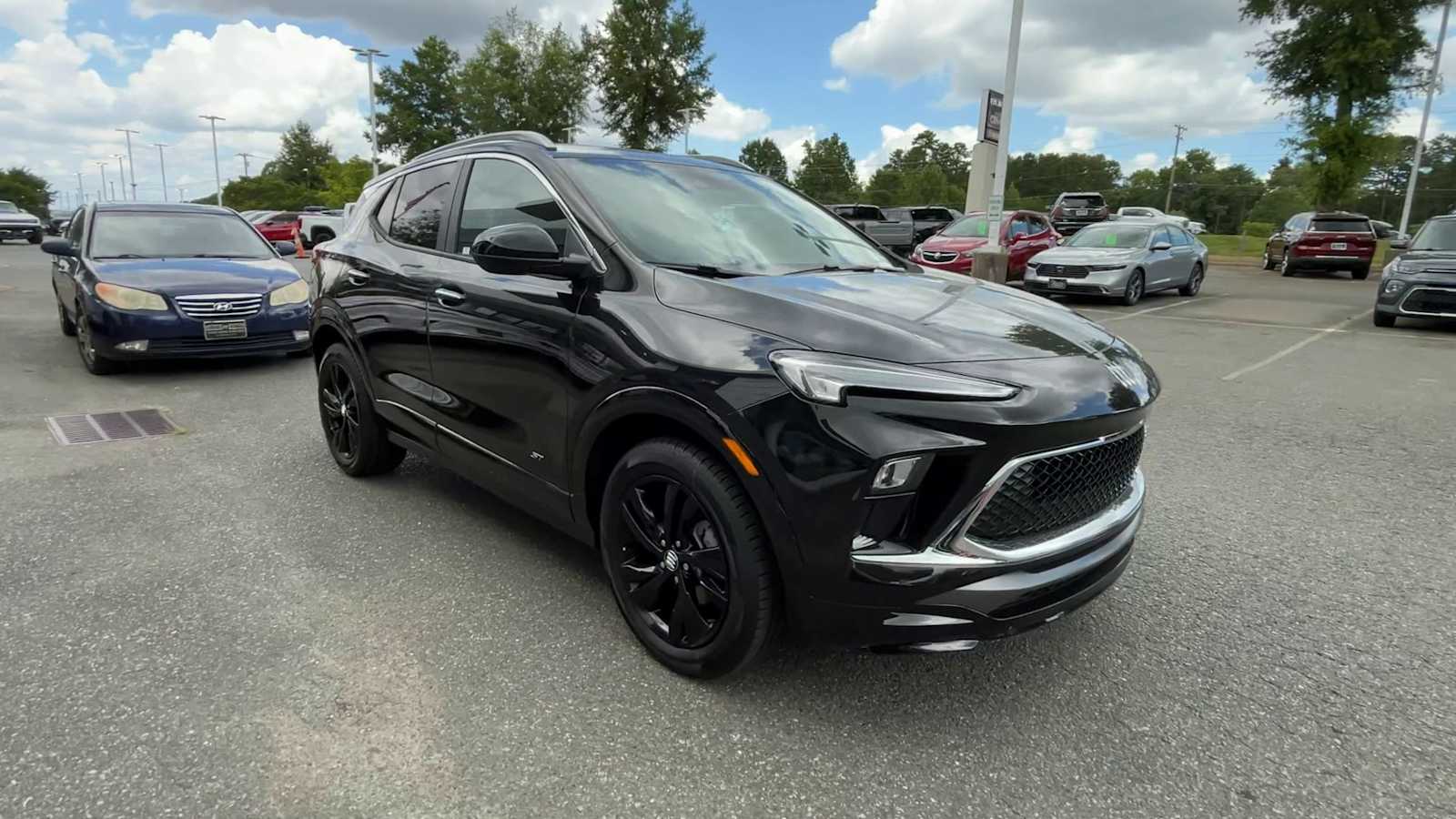 2026 Buick Encore GX Sport Touring Image 5 of 24