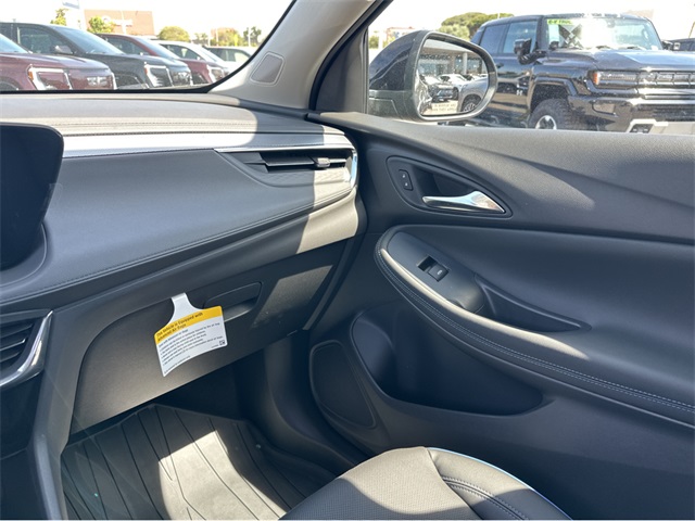 Vehicle image 12 of 20