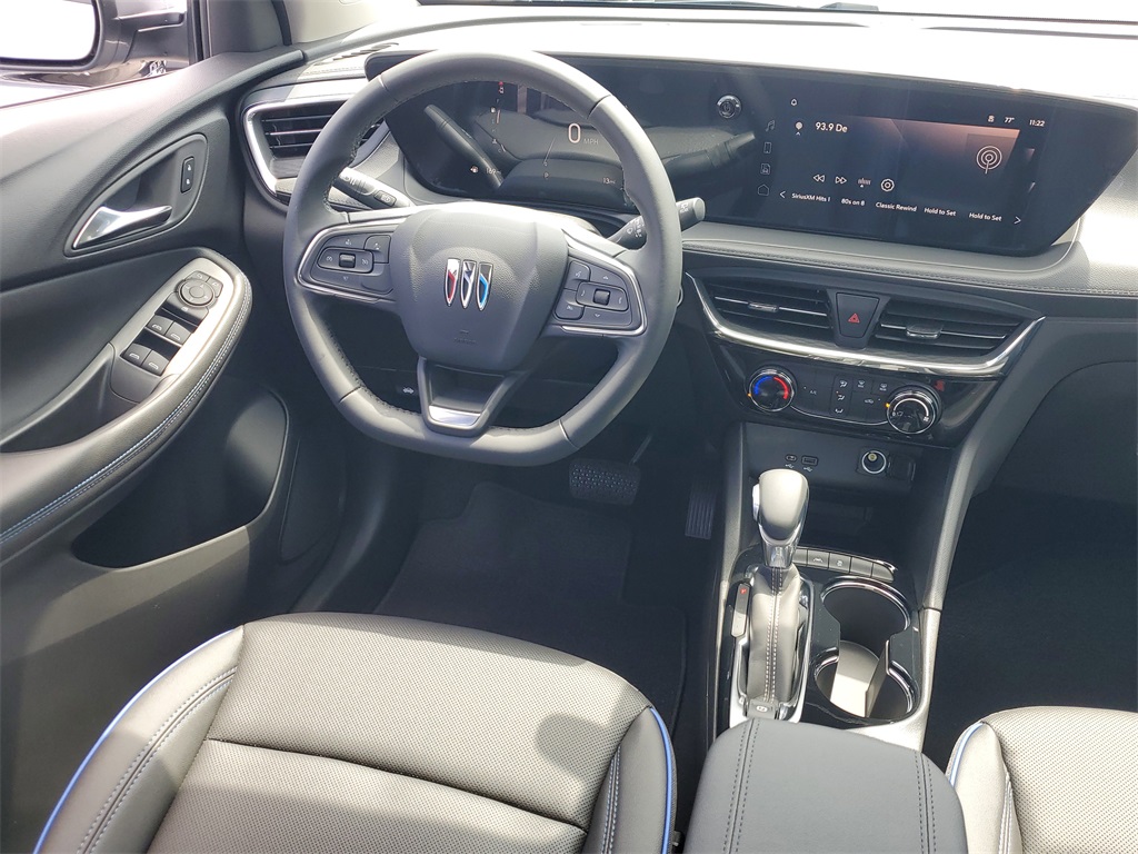 Vehicle image 10 of 16