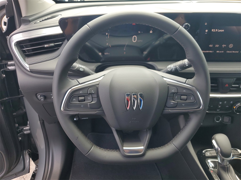 Vehicle image 15 of 16