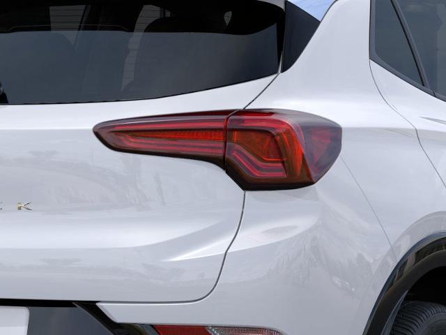Vehicle image 11 of 24
