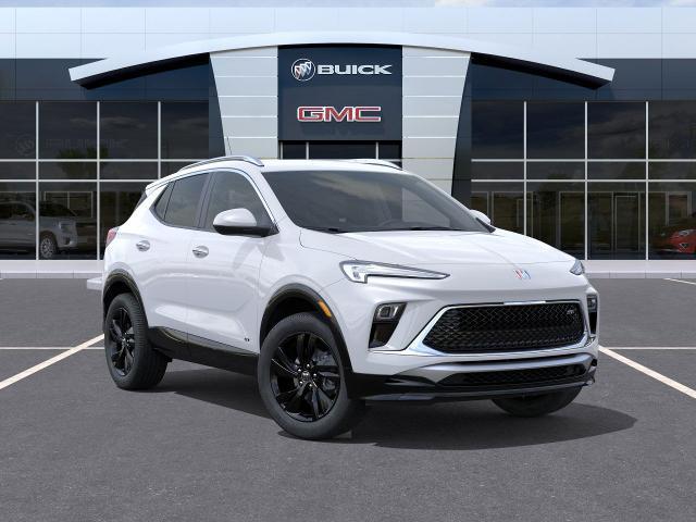 Vehicle image 5 of 24