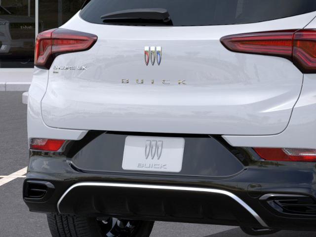 Vehicle image 14 of 24
