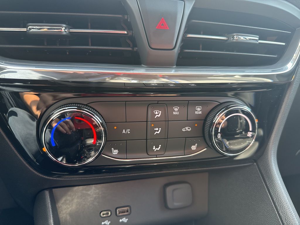 2026 Buick Encore GX Sport Touring Image 51 of 51