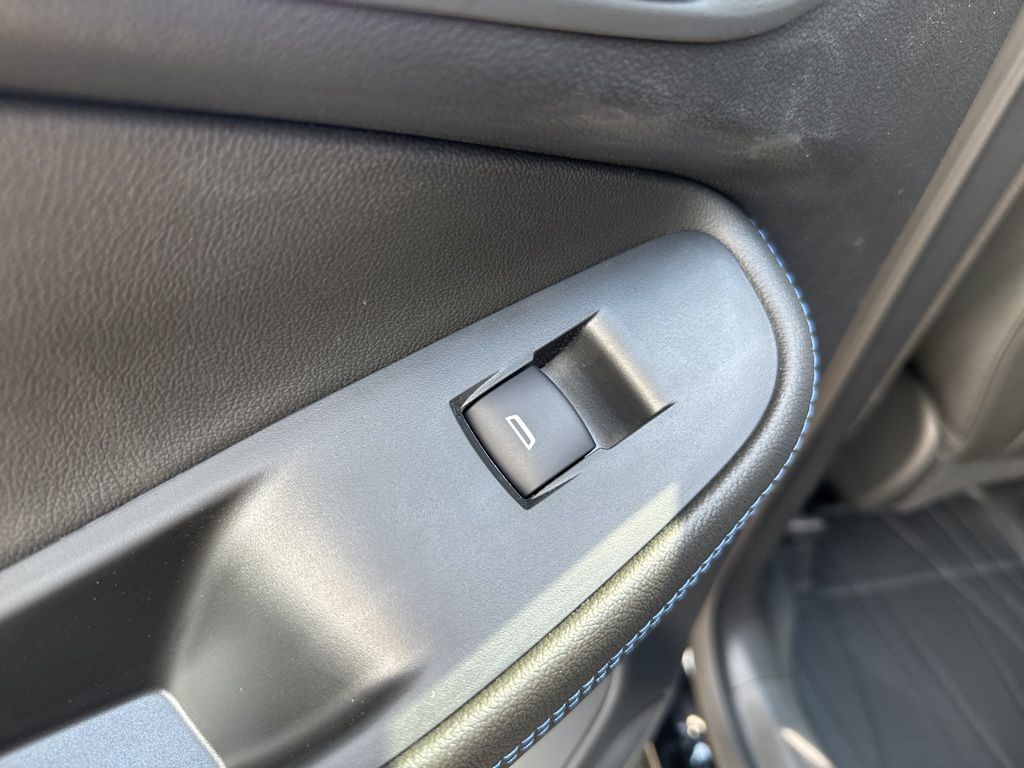 2026 Buick Encore GX Sport Touring Image 33 of 51