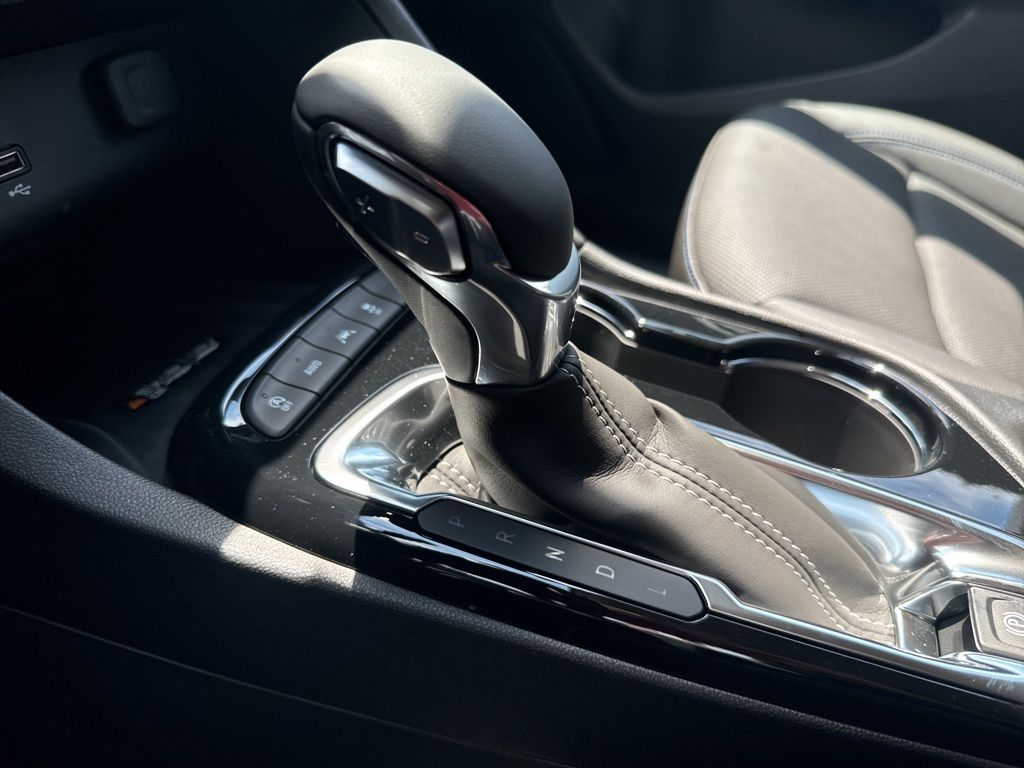 2026 Buick Encore GX Sport Touring Image 21 of 51