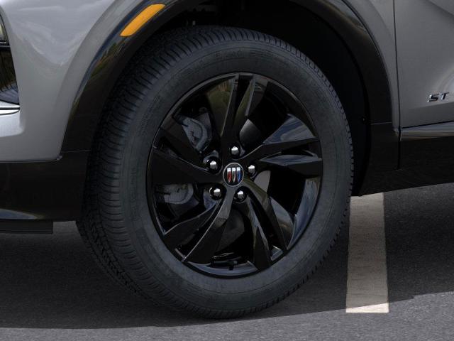 Vehicle image 9 of 24