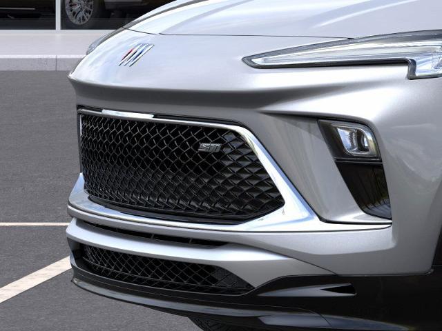 Vehicle image 13 of 24