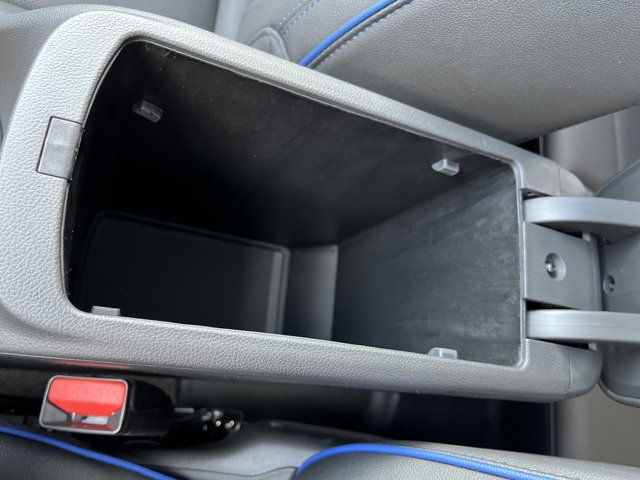 2026 Buick Encore GX Sport Touring Image 36 of 48