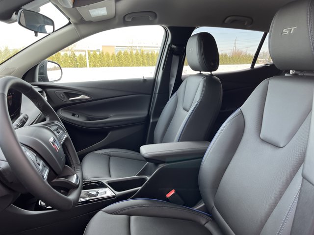 2026 Buick Encore GX Sport Touring Image 16 of 48