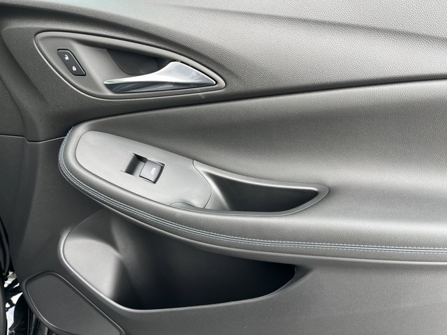 2026 Buick Encore GX Sport Touring Image 31 of 48