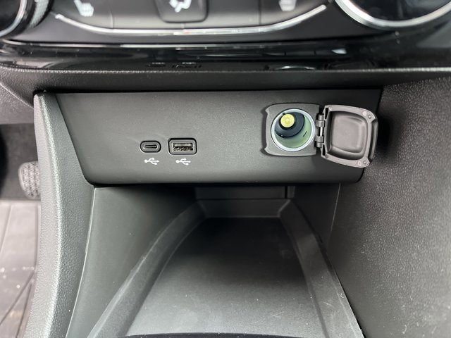 2026 Buick Encore GX Sport Touring Image 41 of 48