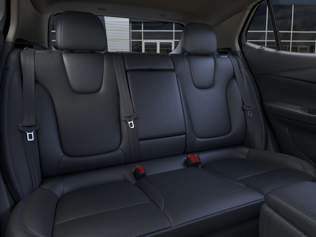 2026 Buick Encore GX Sport Touring Image 12 of 27