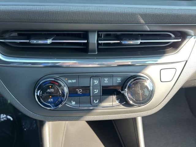 2026 Buick Envista Preferred Image 25 of 34