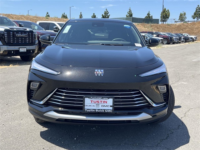 2026 Buick Envista Preferred Image 2 of 27