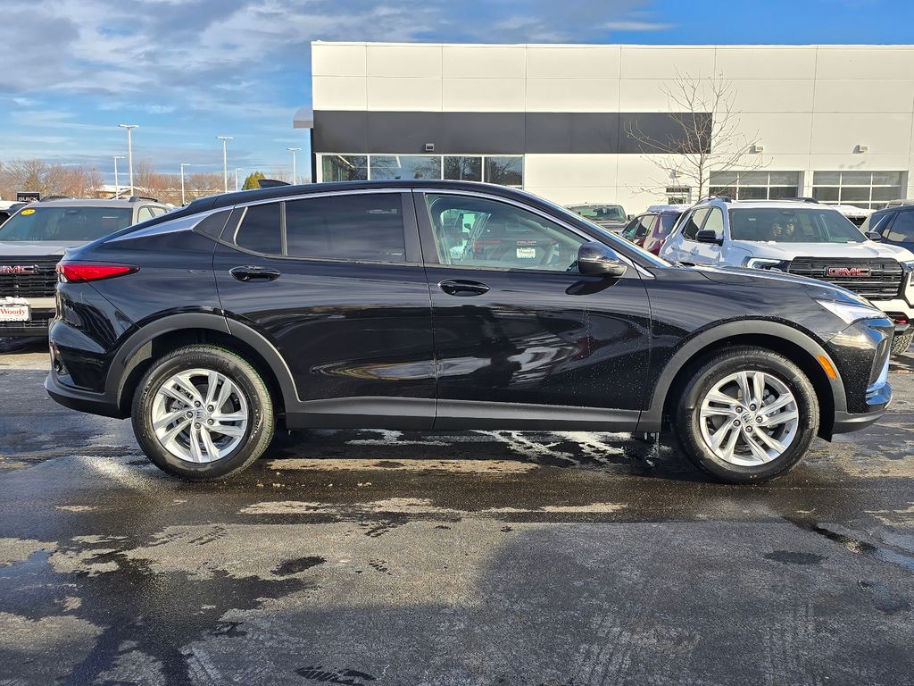 2026 Buick Envista Preferred Image 6 of 30