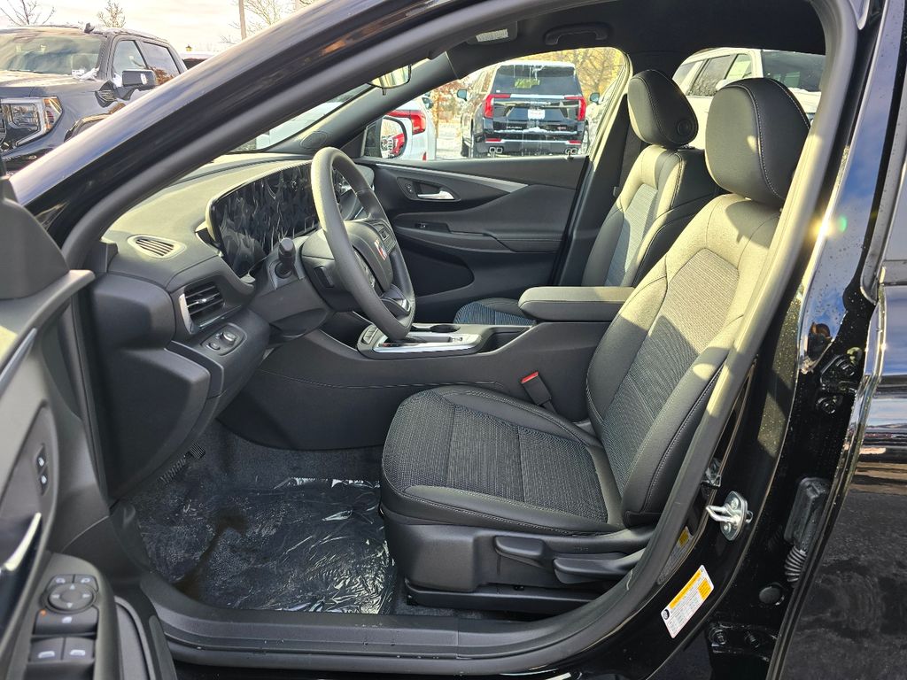 2026 Buick Envista Preferred Image 13 of 30