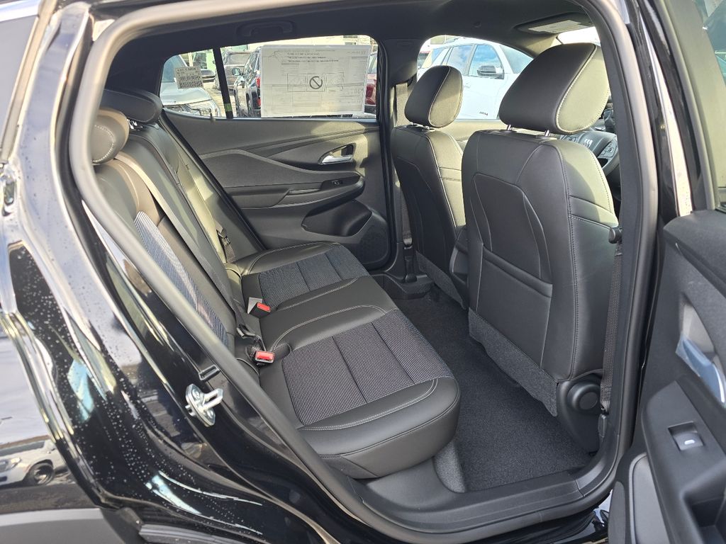 2026 Buick Envista Preferred Image 11 of 30