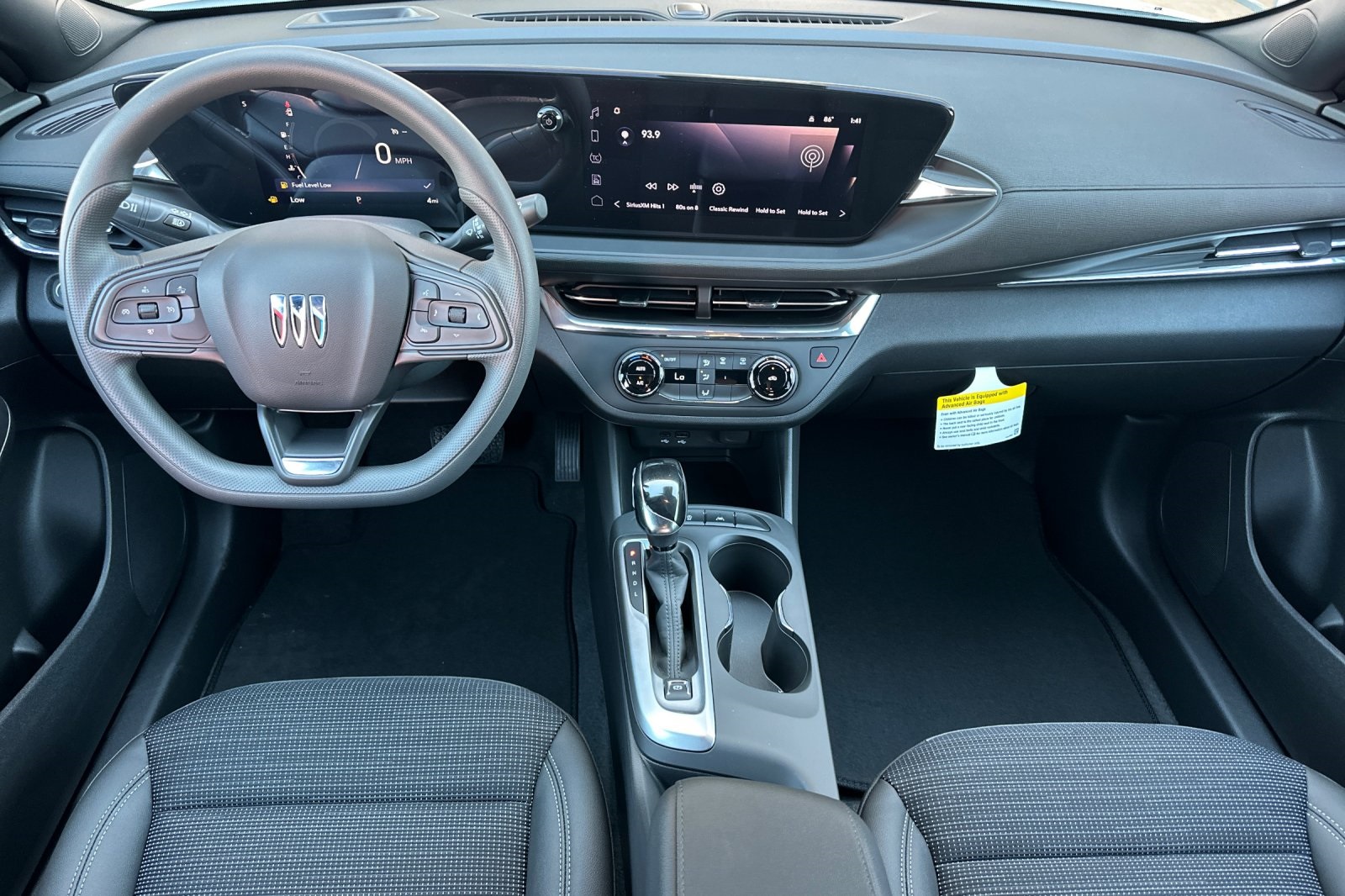 2026 Buick Envista Preferred Image 10 of 32