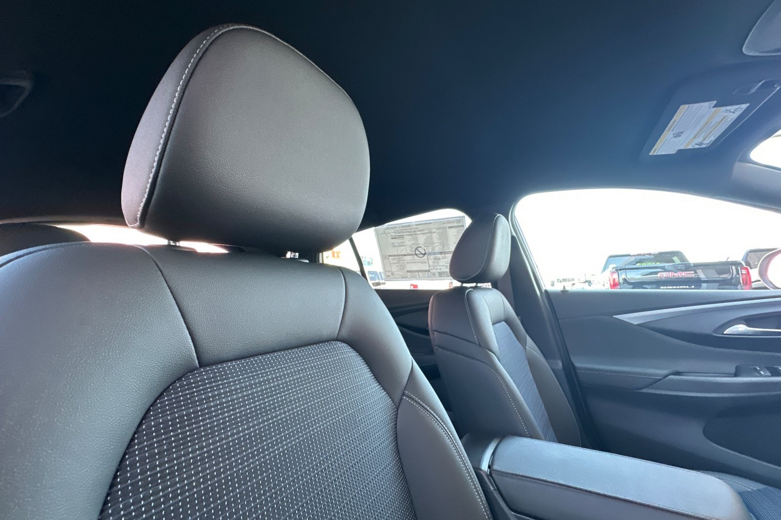 2026 Buick Envista Preferred Image 28 of 32