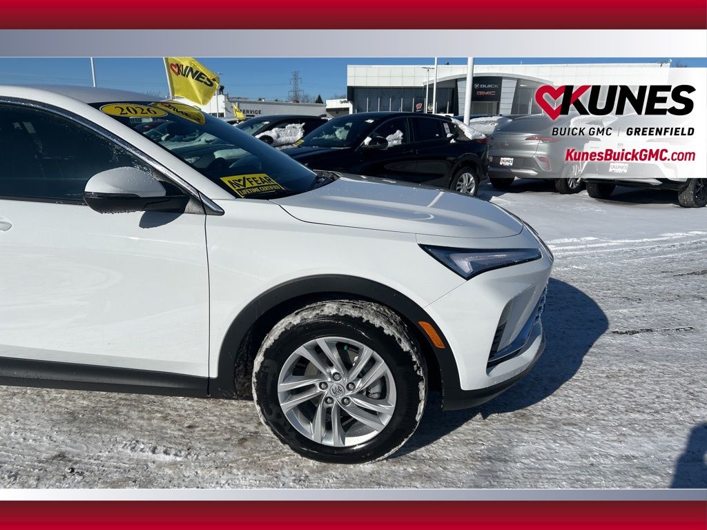 2026 Buick Envista Preferred Image 4 of 35