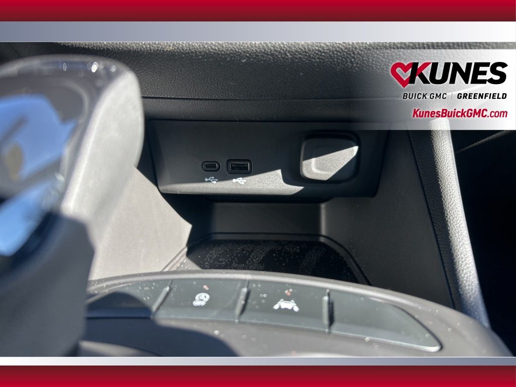 2026 Buick Envista Preferred Image 35 of 35