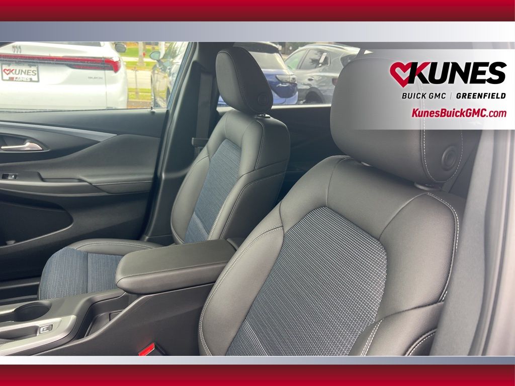 2026 Buick Envista Preferred Image 17 of 50