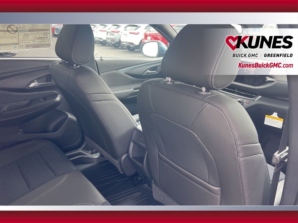 2026 Buick Envista Preferred Image 13 of 50