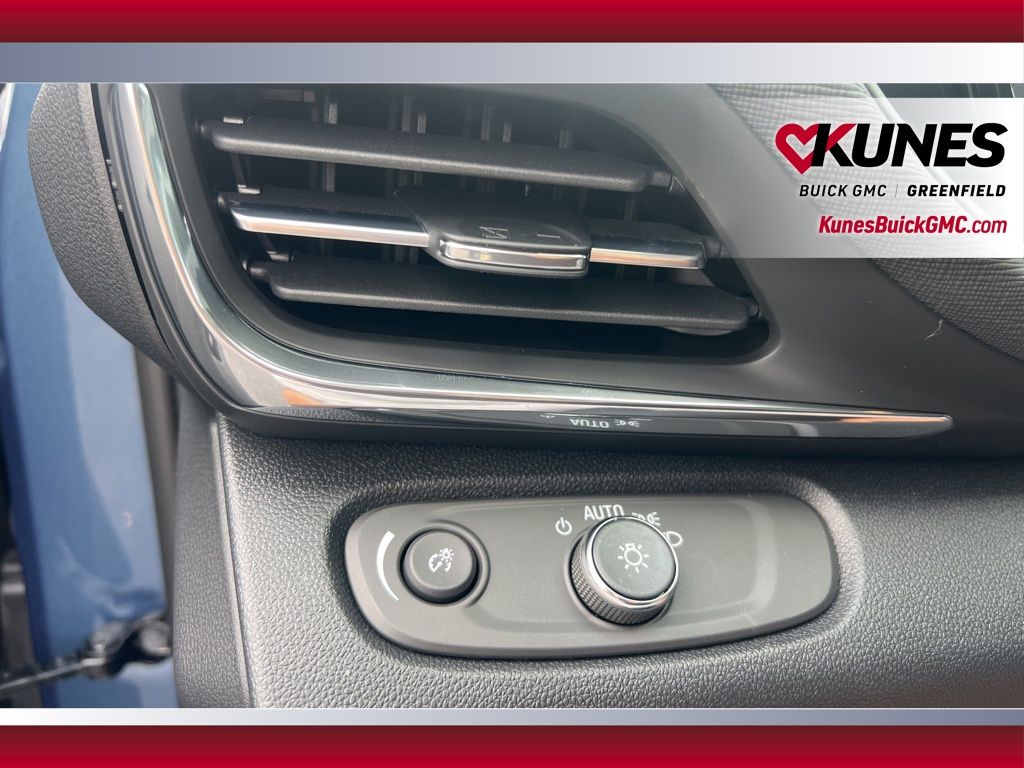 2026 Buick Envista Preferred Image 39 of 50