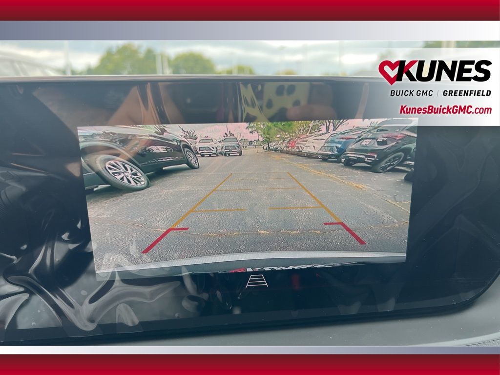 2026 Buick Envista Preferred Image 38 of 50