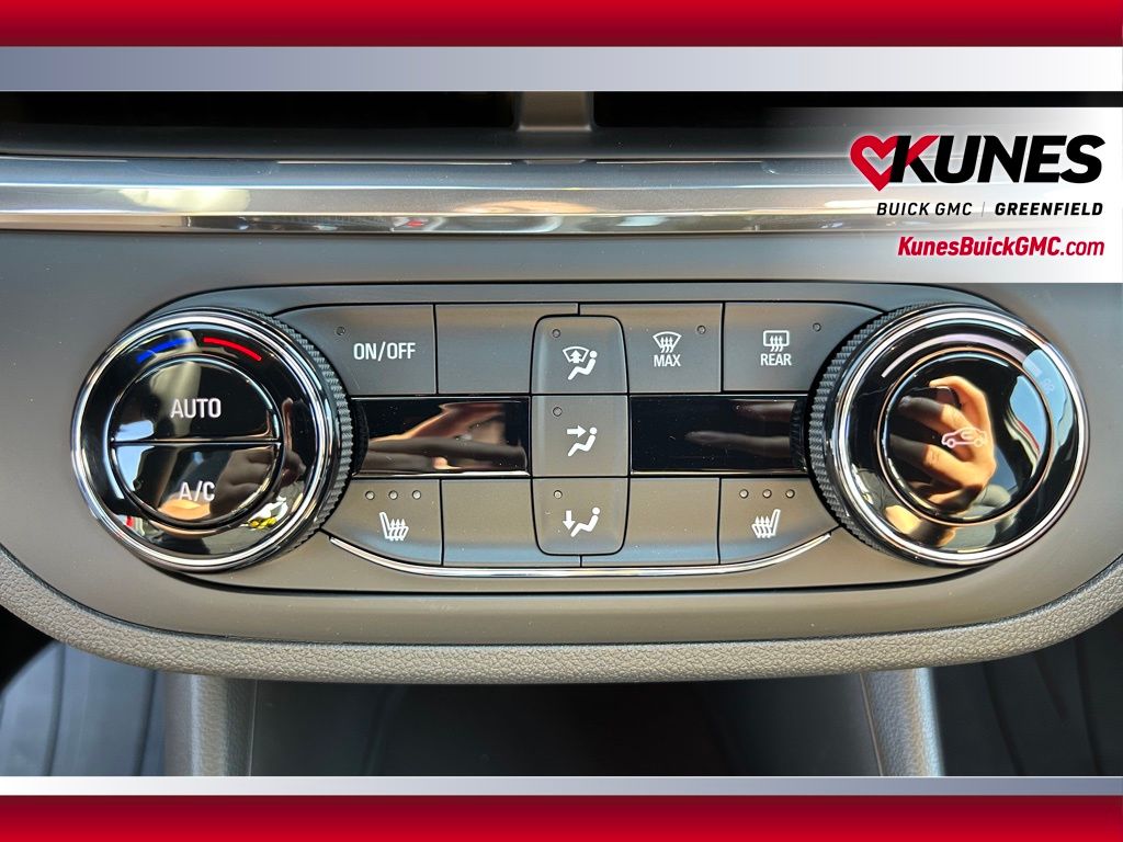 2026 Buick Envista Preferred Image 39 of 42