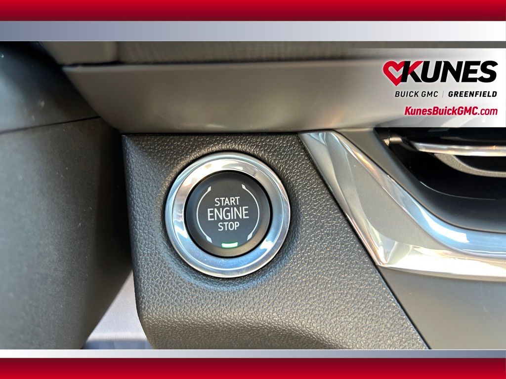 2026 Buick Envista Preferred Image 40 of 42