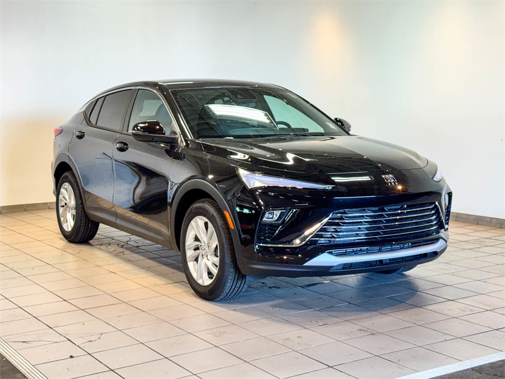 2026 Buick Envista Preferred Image 3 of 45