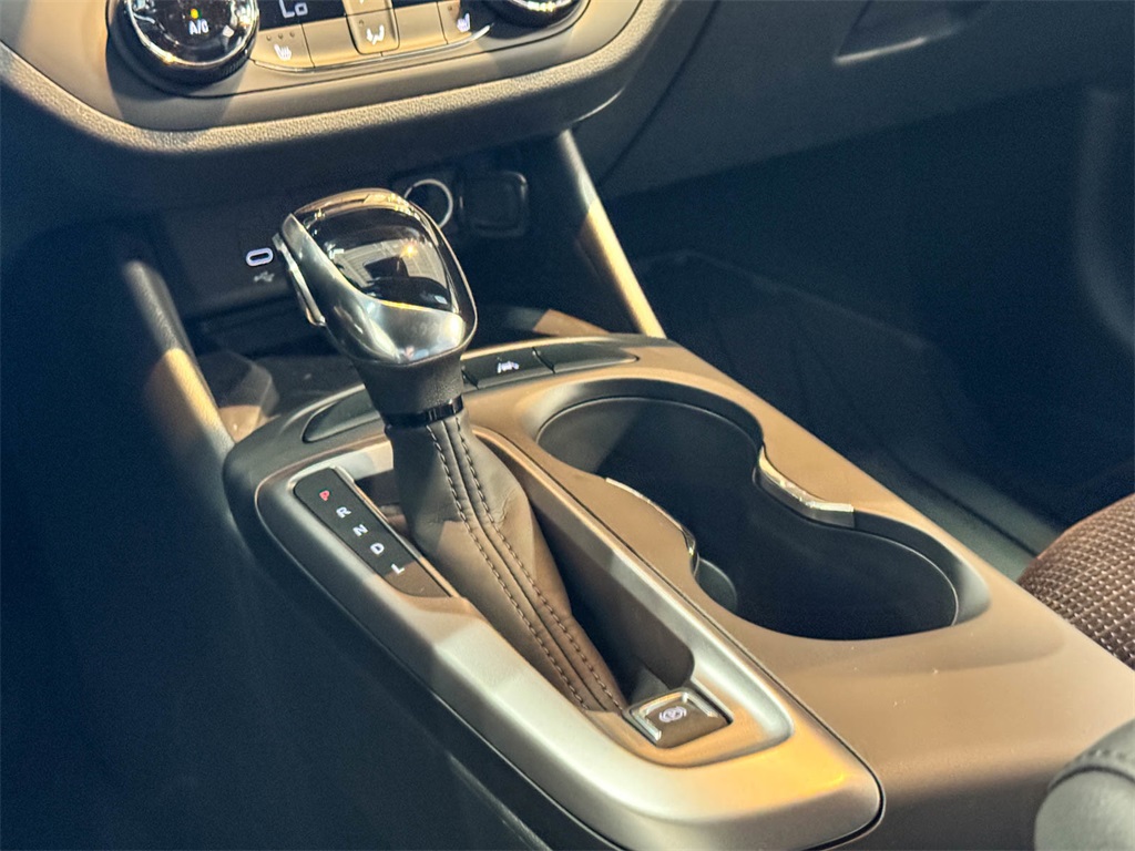 2026 Buick Envista Preferred Image 32 of 45