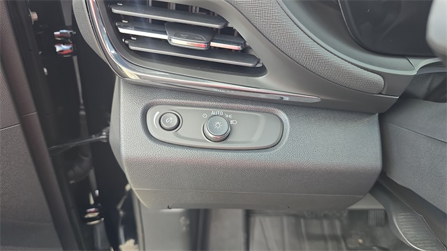 2026 Buick Envista Preferred Image 25 of 29
