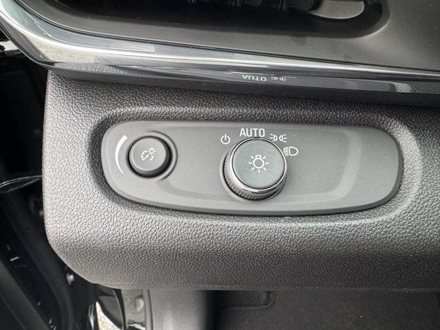 2026 Buick Envista Preferred Image 17 of 22